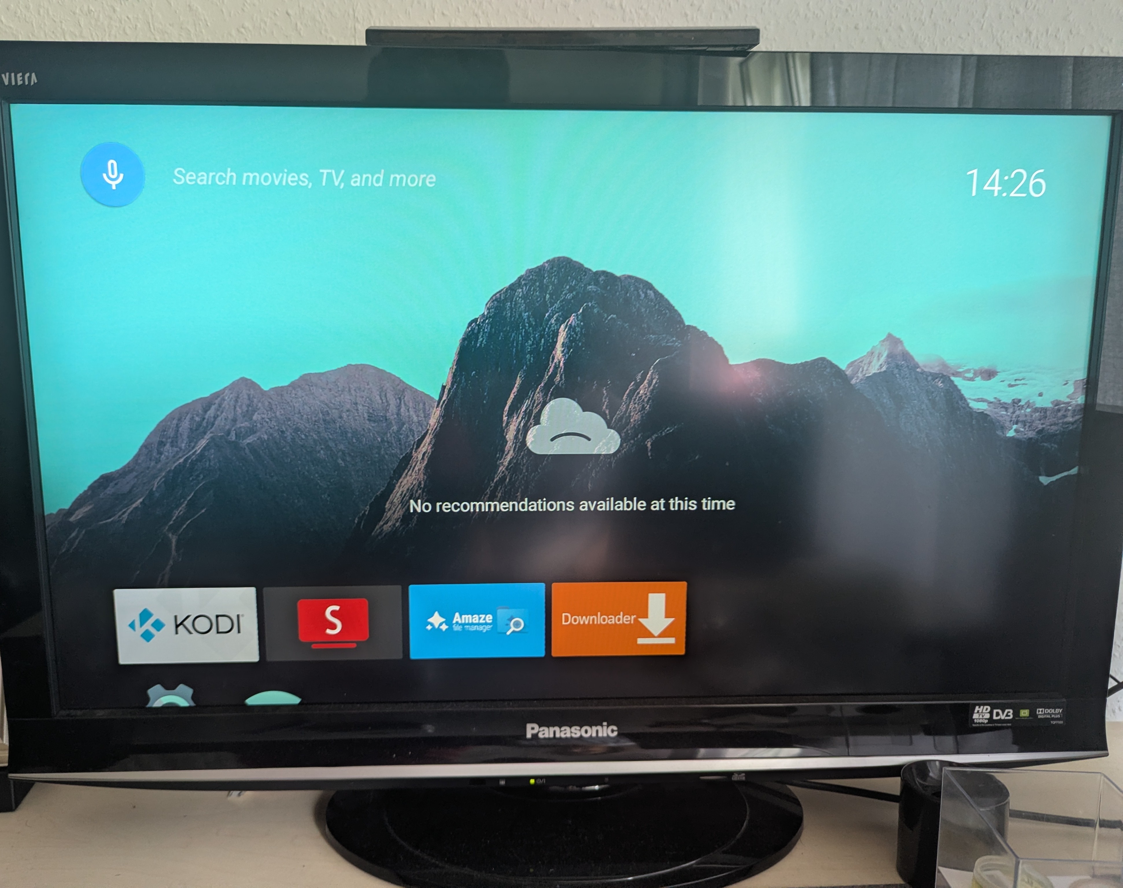 LineageOS TV launcher with Kodi, SmartTube, Amaze and Downloader